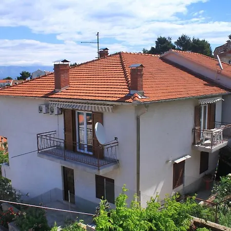 Πανσιόν And With Parking Space Jelsa, Hvar - 8798 Jelsa (Hvar)