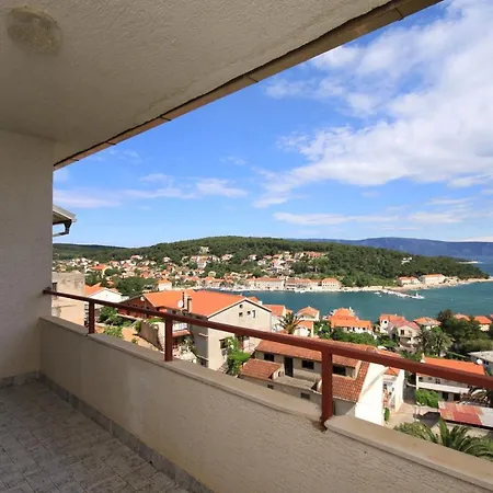 Guest house Apartments And Rooms With Parking Space Jelsa, Hvar - 8798 3*